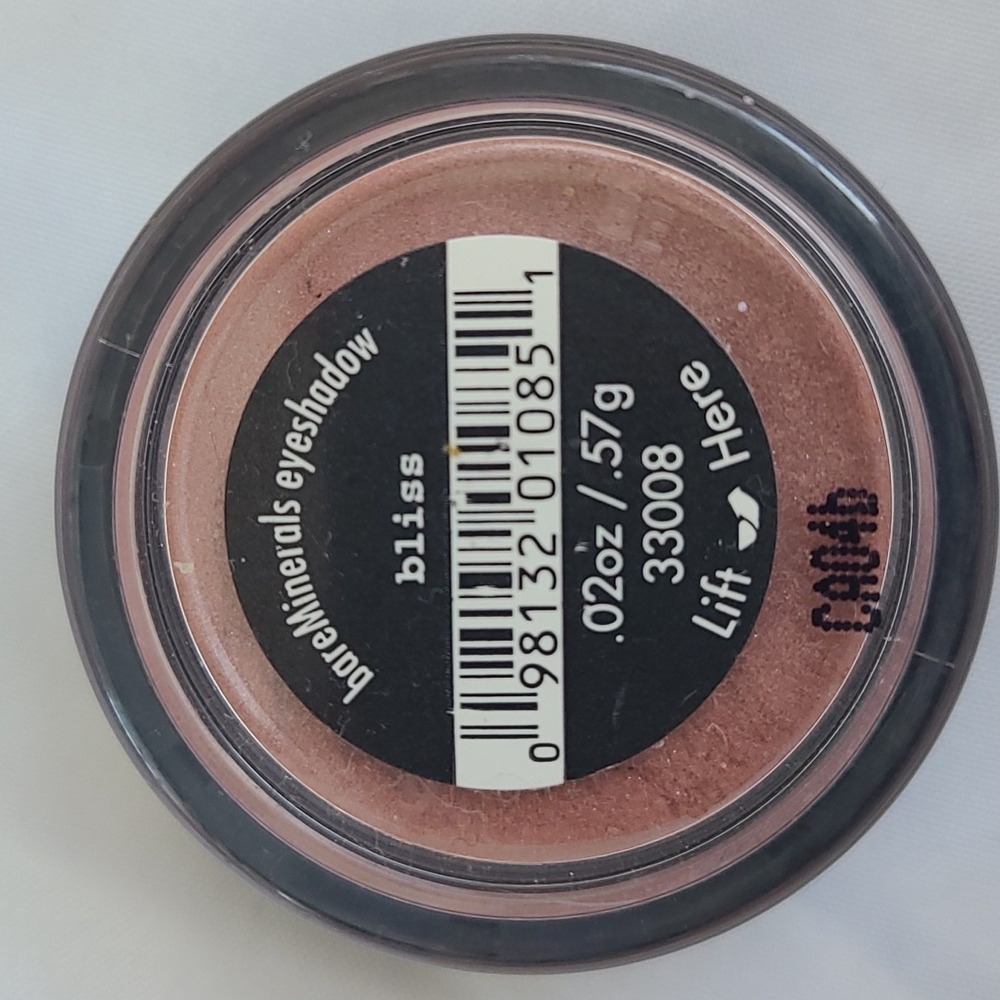 Bare Minerals eye color in bliss
